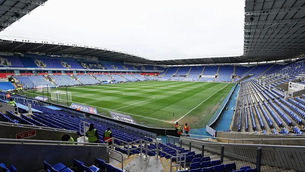 云开体育-英甲雷丁队装备管理员因发表恐同言论,被英足总禁赛六场